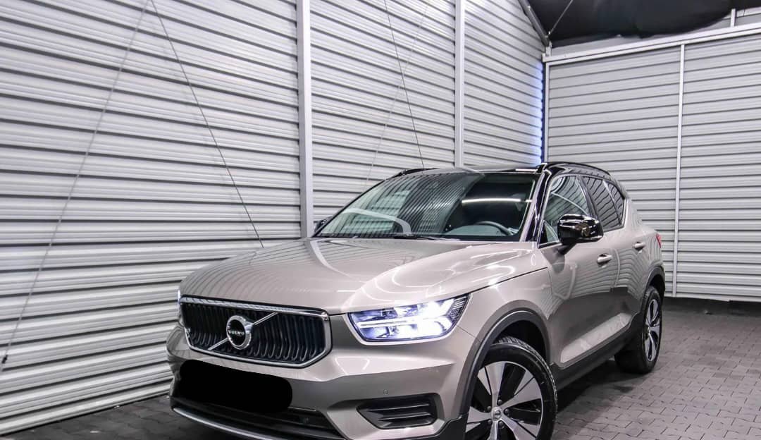 VOLVO XC40 T3 INSCRIPTION