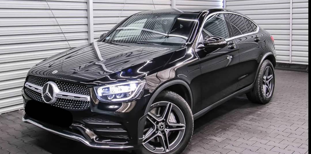 MERCEDES-BENZ GLC 200 d 4MATIC 9G-TRONIC AMG LINE PLUS